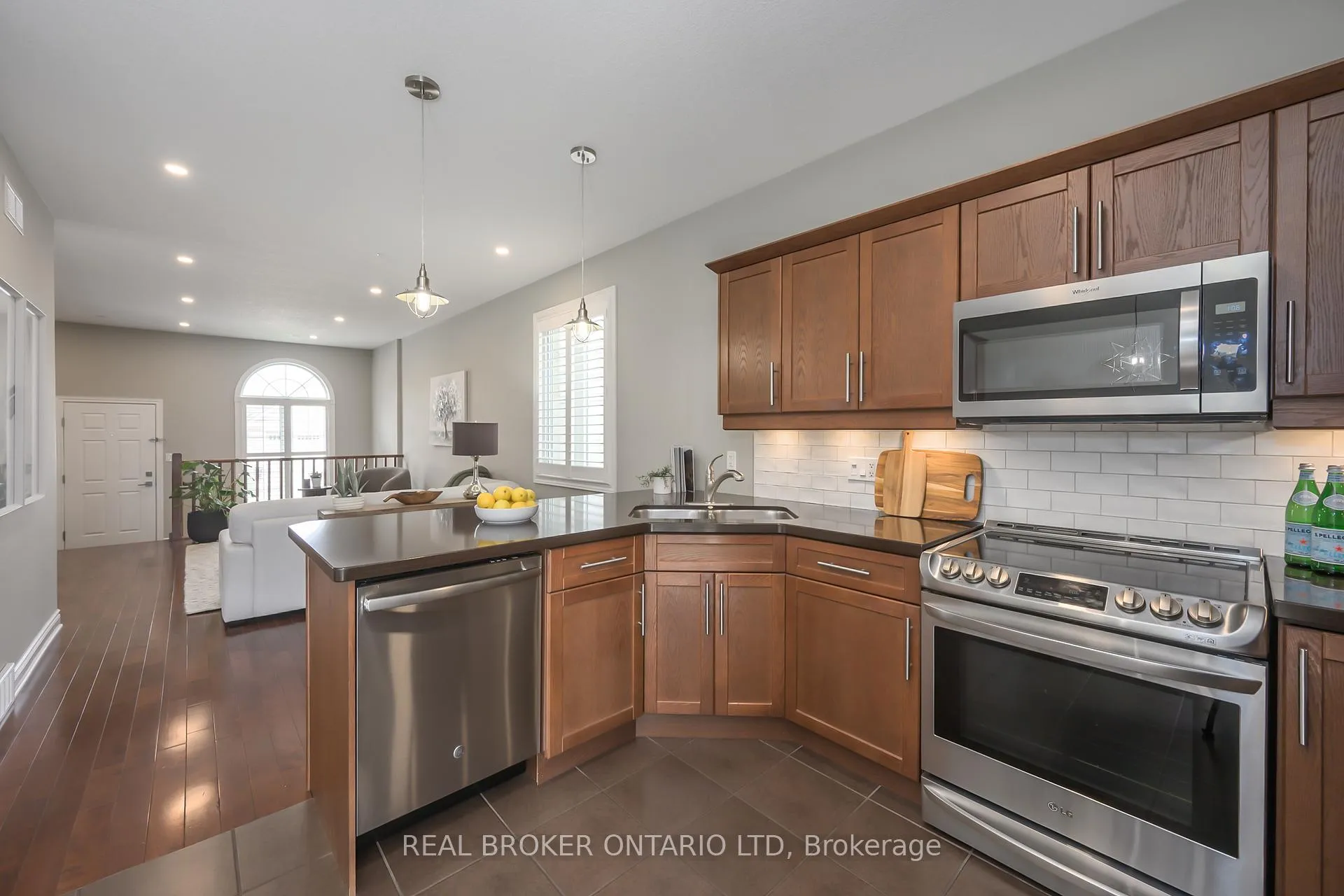 Photo 9 of Unit 5, 2615 Colonel Talbot Road, London, South K — HOMEH