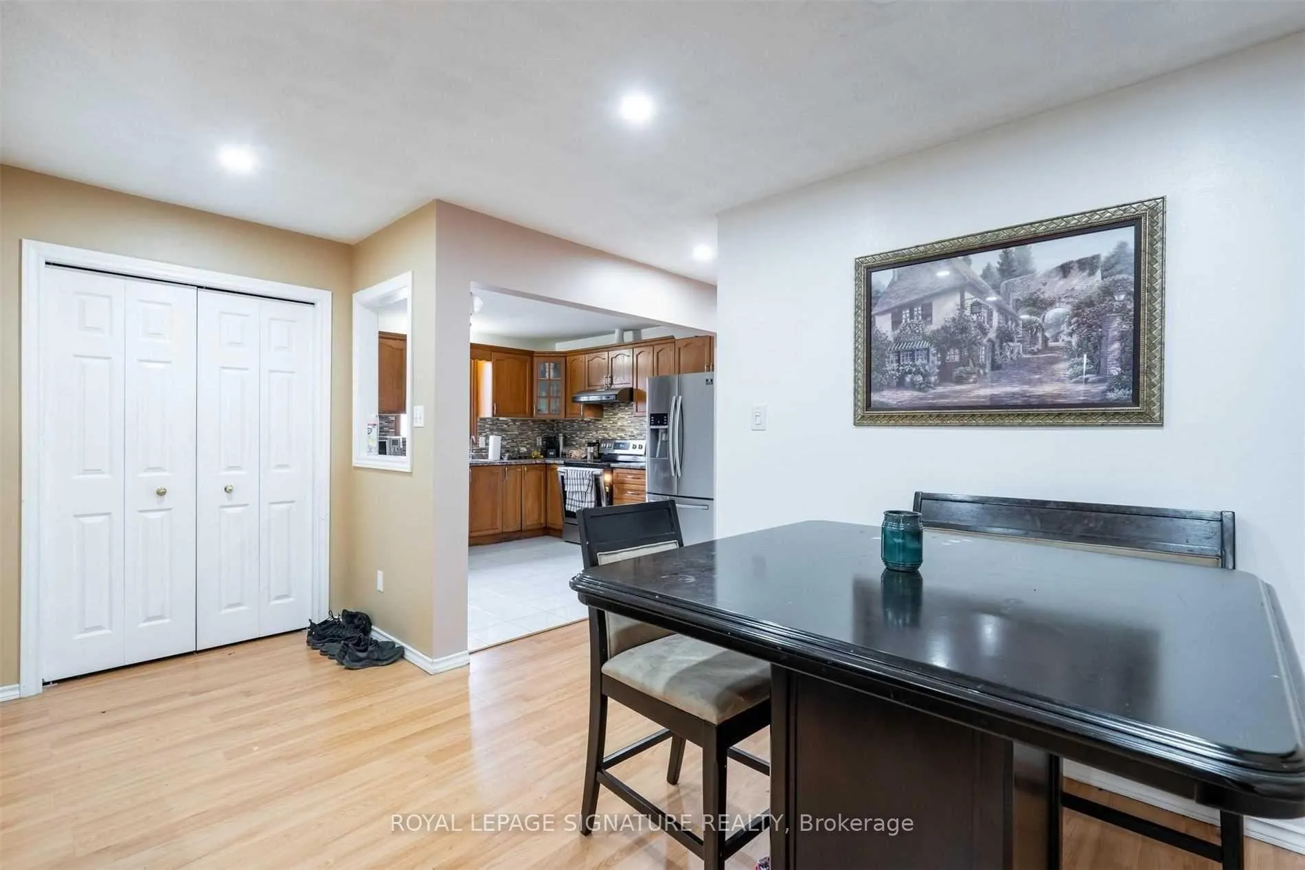 Photo 11 of Unit Upper, 52 Buchanan Crescent, Brantford — HOMEH