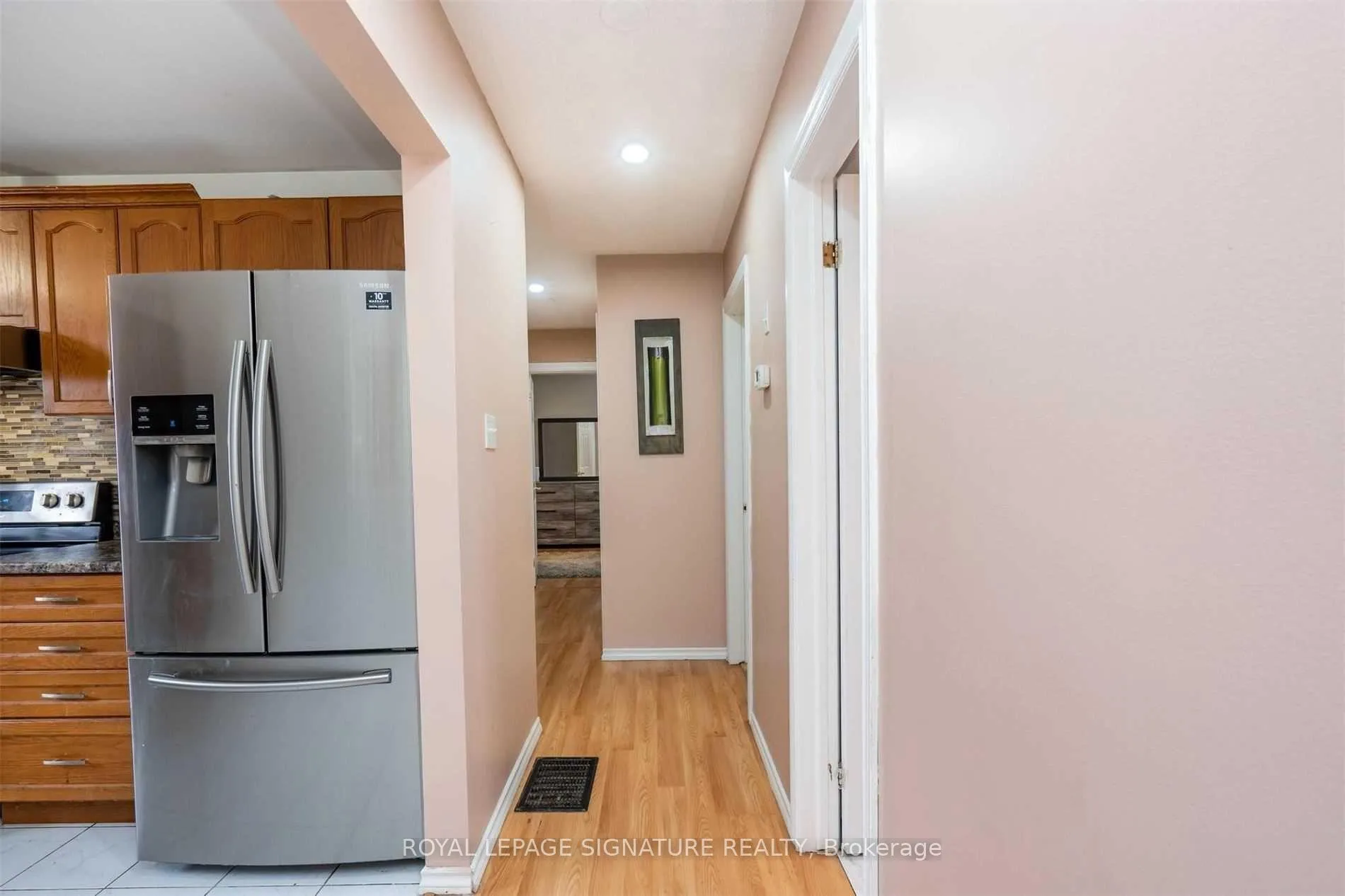Photo 14 of Unit Upper, 52 Buchanan Crescent, Brantford — HOMEH