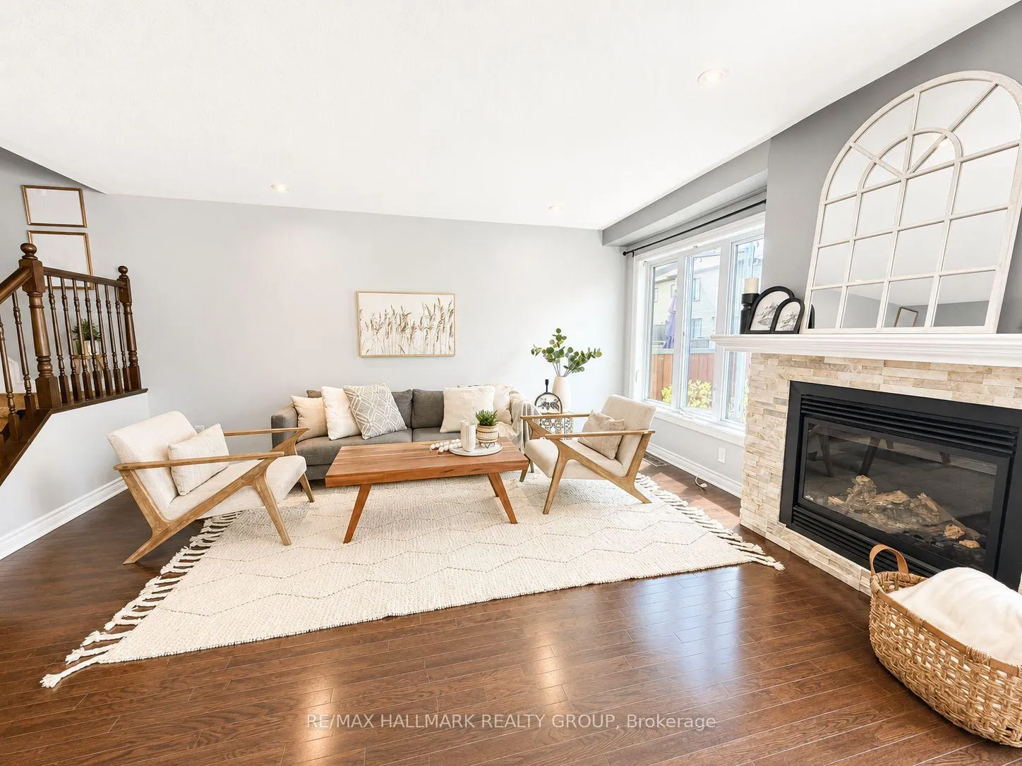 Photo 4 of 659 Petrichor Crescent, Ottawa, Avalon West — HOMEH