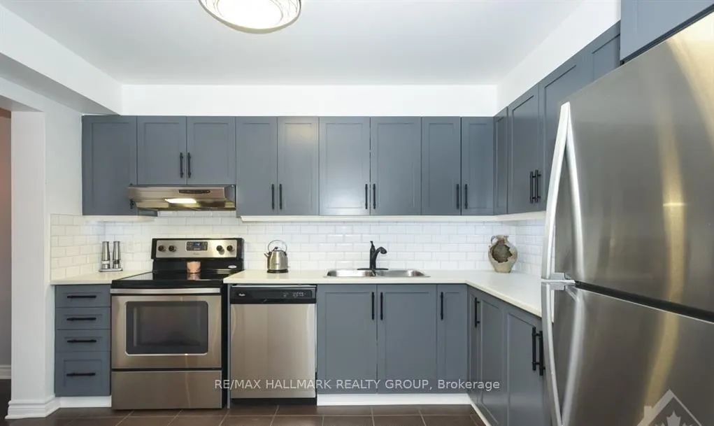 Photo 5 of 659 Petrichor Crescent, Ottawa, Avalon West — HOMEH