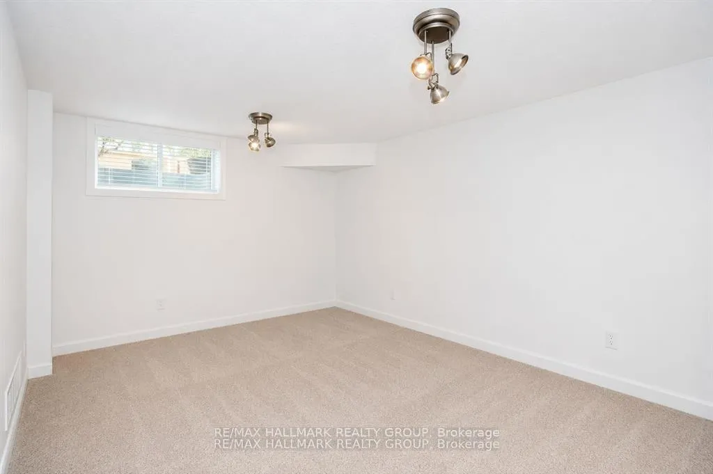 Photo 16 of 659 Petrichor Crescent, Ottawa, Avalon West — HOMEH