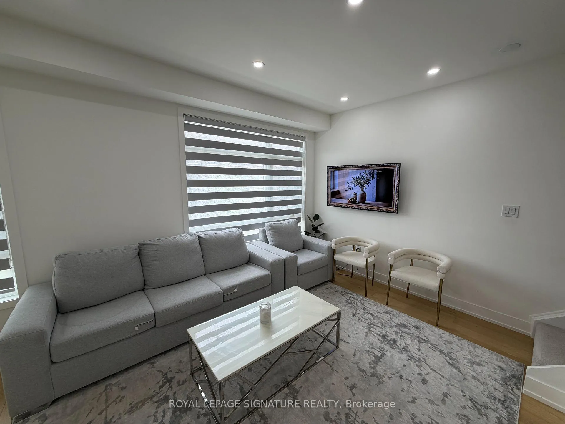 Photo 11 of 2 Beliveau Street, Vaughan, Vaughan Grove — HOMEH