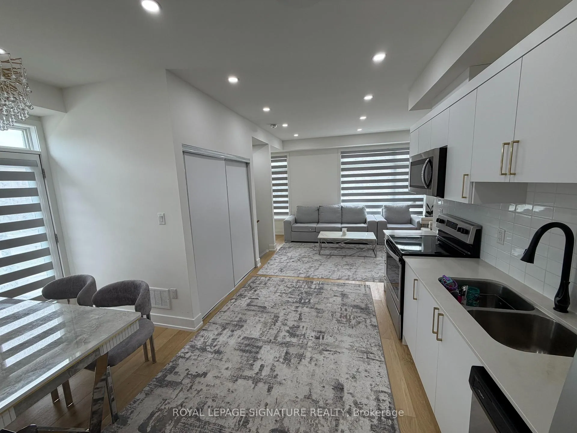 Photo 16 of 2 Beliveau Street, Vaughan, Vaughan Grove — HOMEH