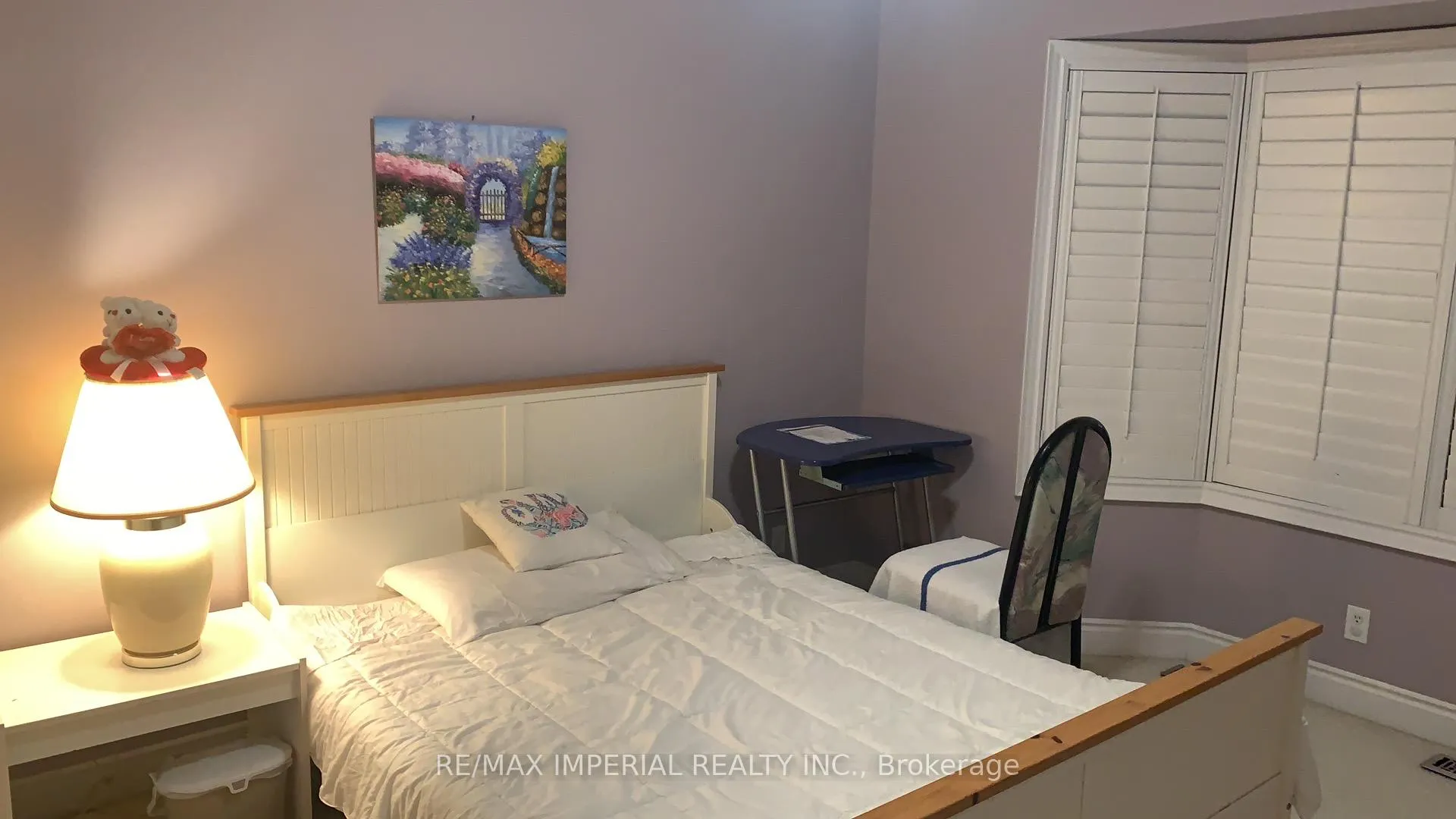 Photo 3 of Unit 1, 205 Conover Avenue, Aurora, Bayview Northeast — HOMEH