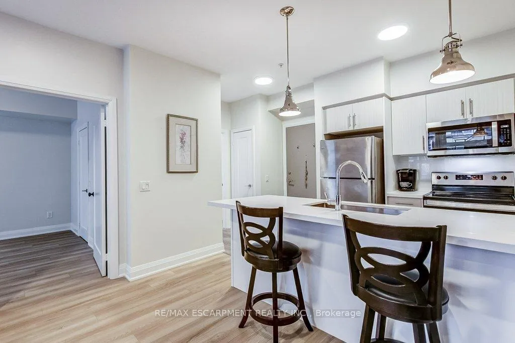 Photo 12 of Unit 201, 16 Concord Place, Grimsby, Grimsby Beach — HOMEH