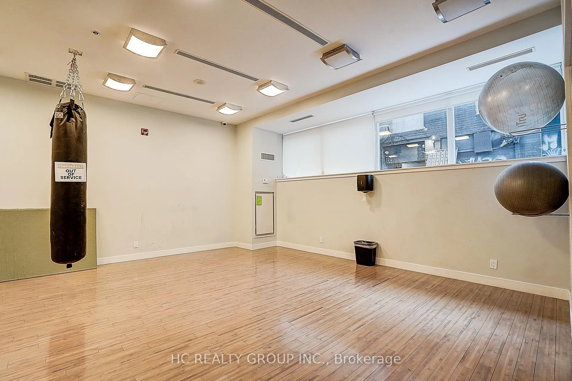 Photo 18 of Unit 705, 21 Nelson Street, Toronto, Waterfront Communities — HOMEH