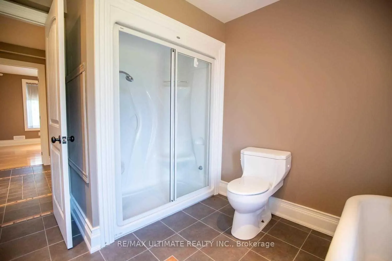 Photo 13 of 6472 Country Lane, Whitby, Rural Whitby — HOMEH