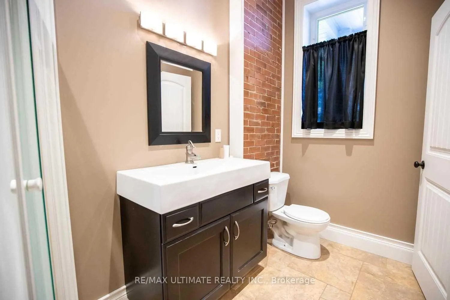Photo 23 of 6472 Country Lane, Whitby, Rural Whitby — HOMEH