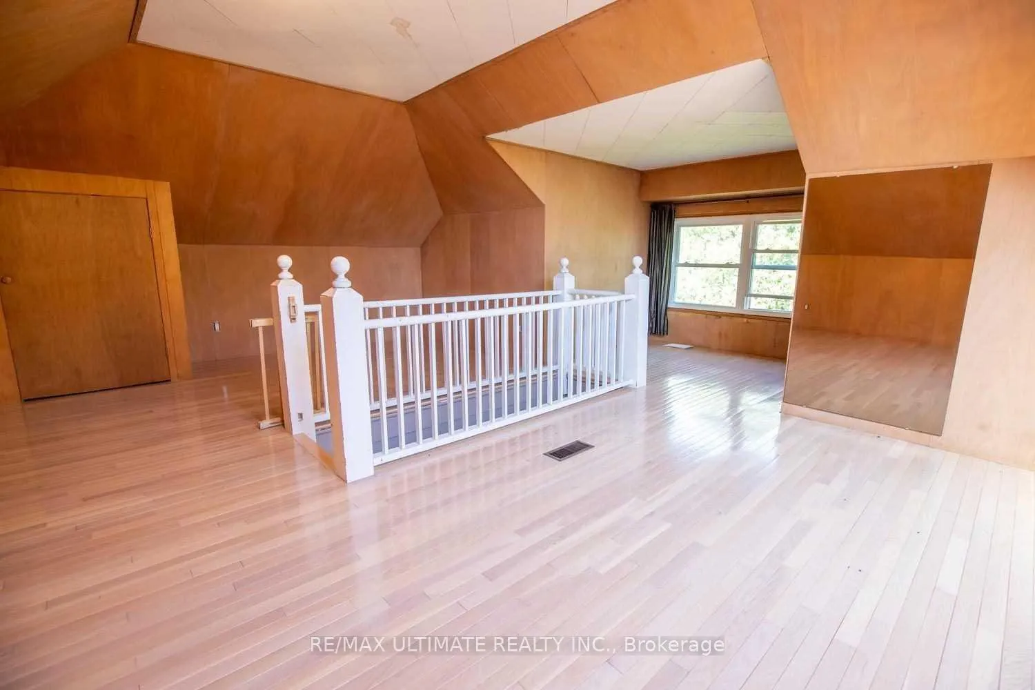 Photo 25 of 6472 Country Lane, Whitby, Rural Whitby — HOMEH
