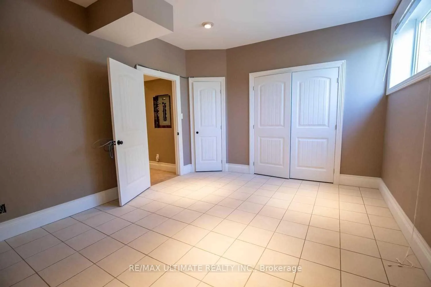Photo 30 of 6472 Country Lane, Whitby, Rural Whitby — HOMEH