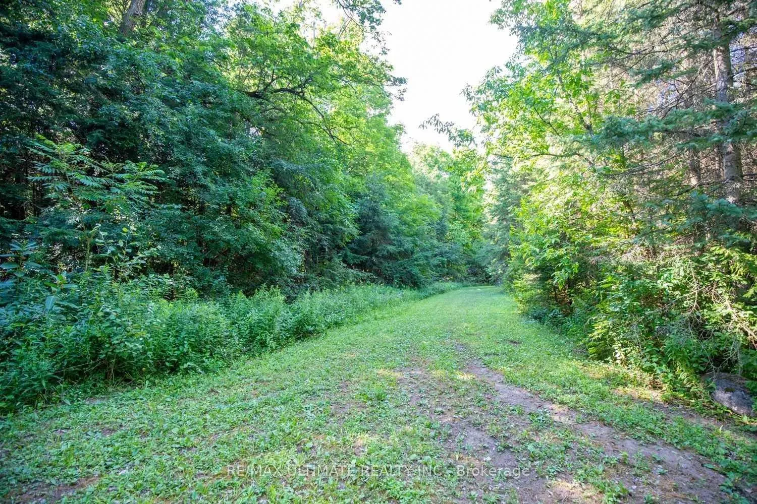 Photo 39 of 6472 Country Lane, Whitby, Rural Whitby — HOMEH