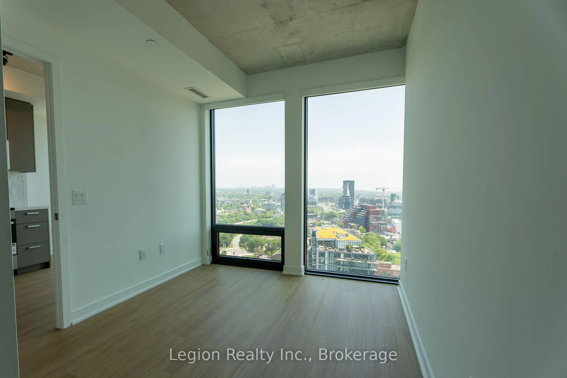Photo 5 of Unit 2308, 284 King Street E, Toronto, Moss Park — HOMEH