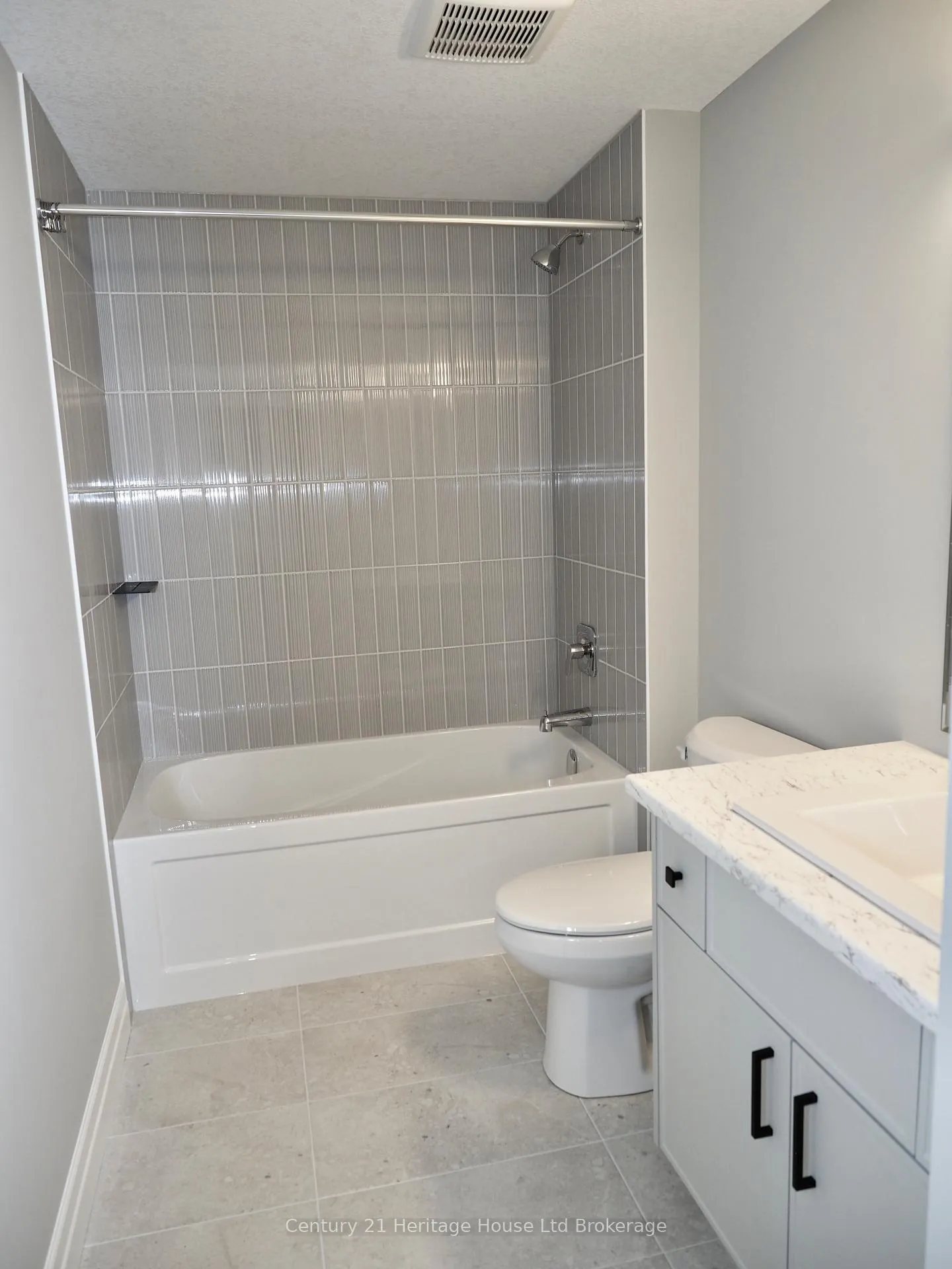 Photo 20 of 28 Sycamore Drive, Tillsonburg — HOMEH