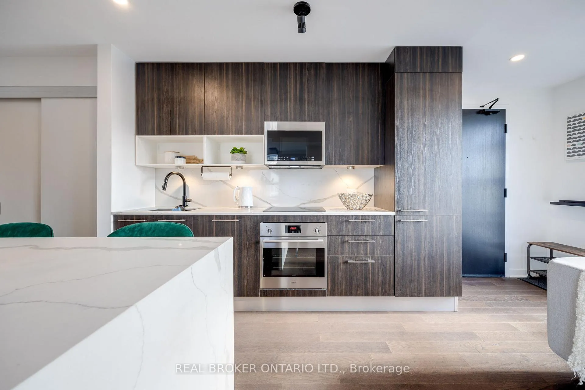 Photo 10 of Unit 1308, 501 Adelaide Street W, Toronto, Waterfront Communities — HOMEH