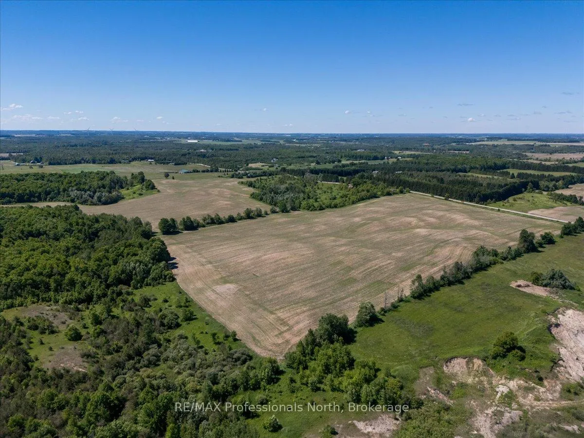 Photo 9 of 555463 Mono-Amaranth Townline, Mono, Rural Mono — HOMEH