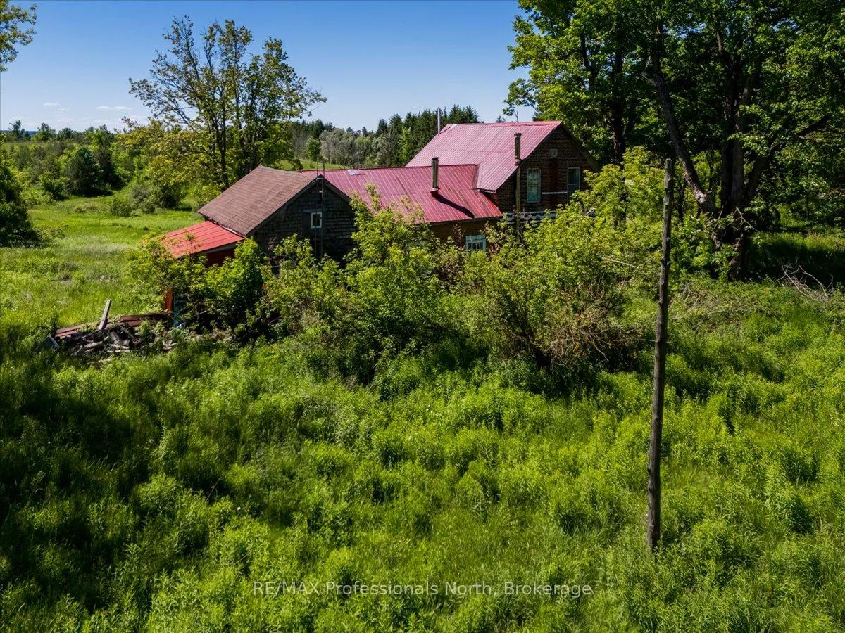 Photo 19 of 555463 Mono-Amaranth Townline, Mono, Rural Mono — HOMEH