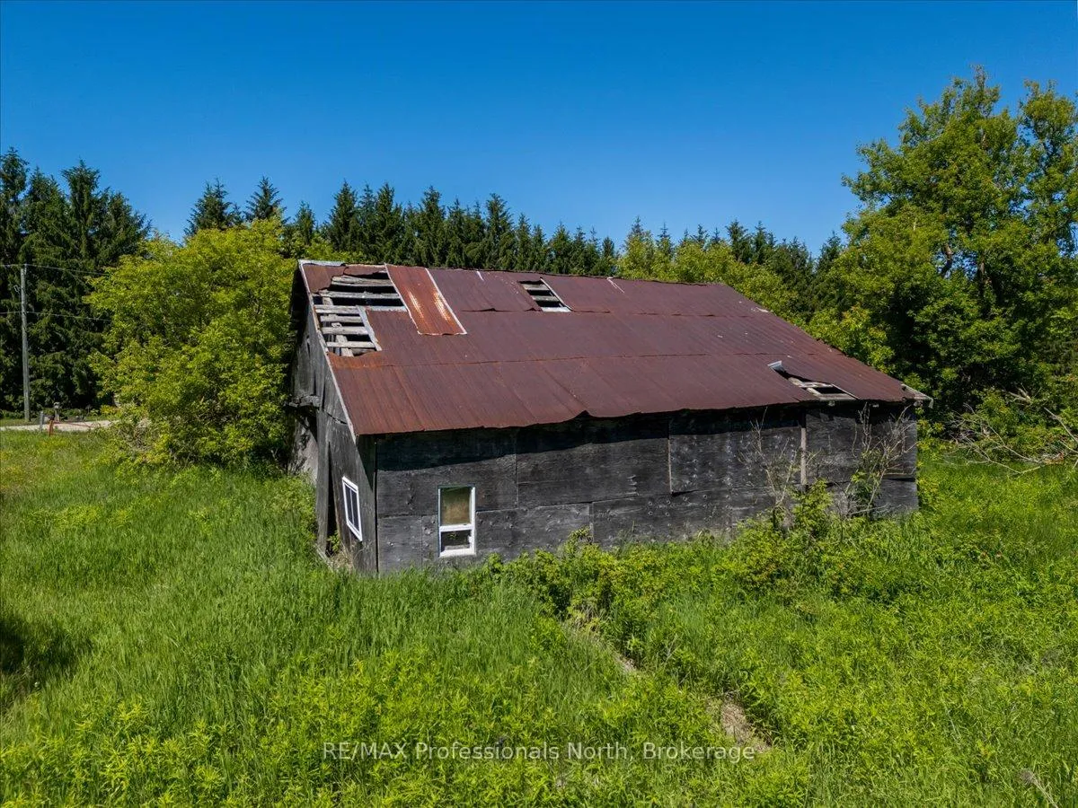 Photo 29 of 555463 Mono-Amaranth Townline, Mono, Rural Mono — HOMEH
