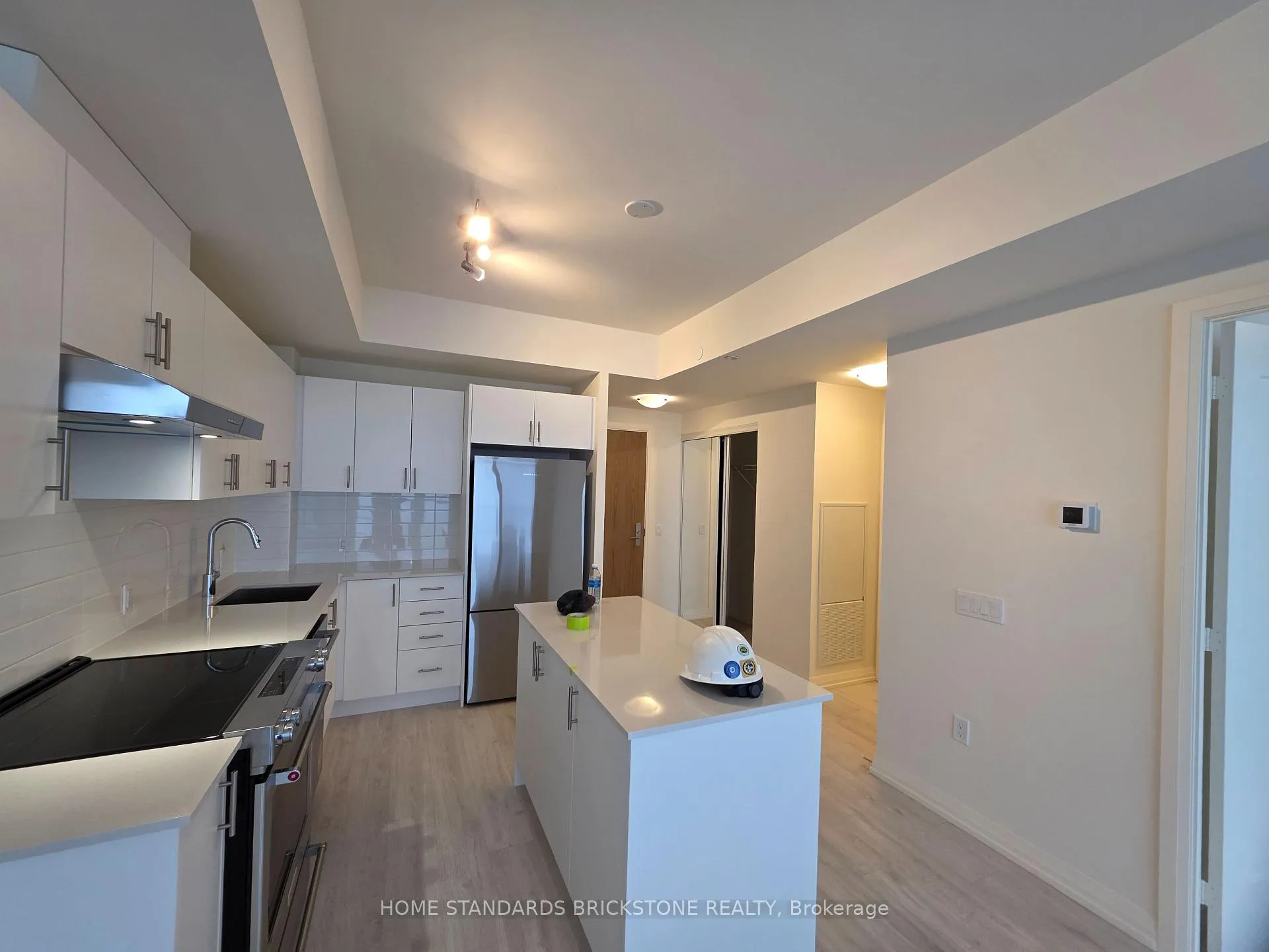 Photo 6 of Unit 2106, 27 Korda Gate, Vaughan, Vellore Village — HOMEH