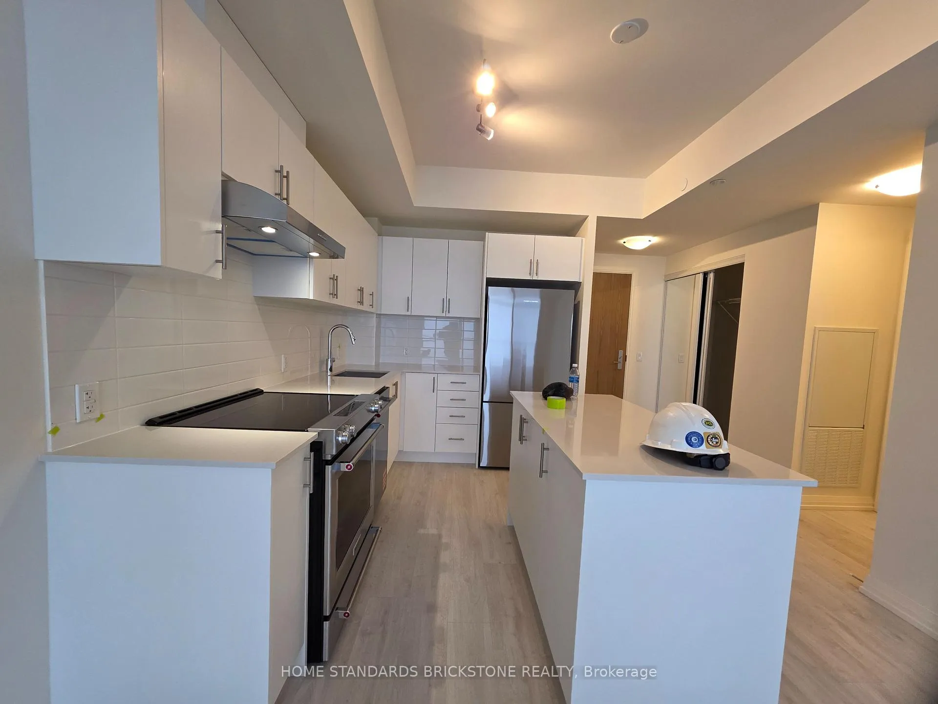 Photo 7 of Unit 2106, 27 Korda Gate, Vaughan, Vellore Village — HOMEH