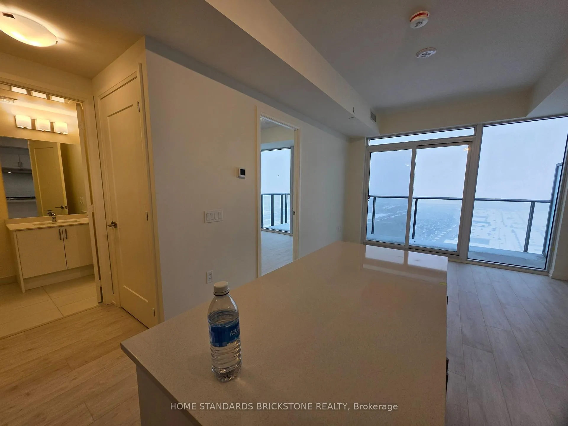 Photo 13 of Unit 2106, 27 Korda Gate, Vaughan, Vellore Village — HOMEH