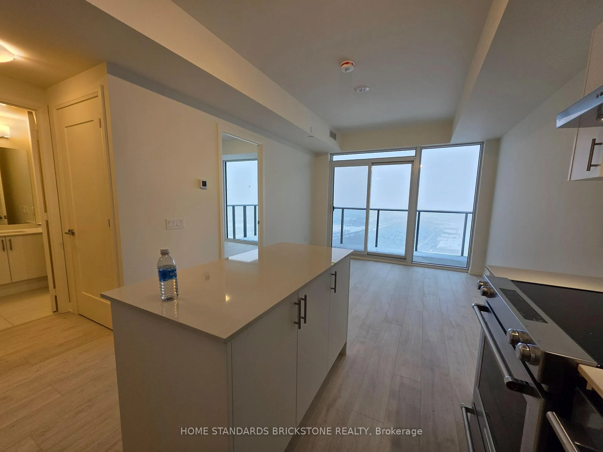 Photo 15 of Unit 2106, 27 Korda Gate, Vaughan, Vellore Village — HOMEH