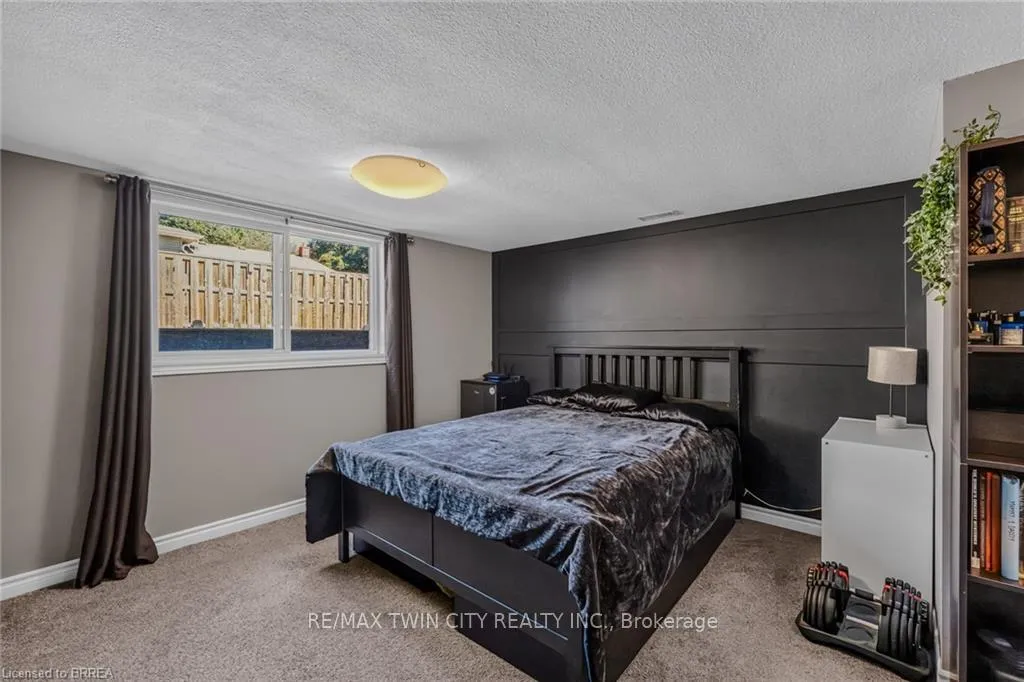 Photo 27 of 38 Brier Park Road, Brantford, Greenbrier — HOMEH