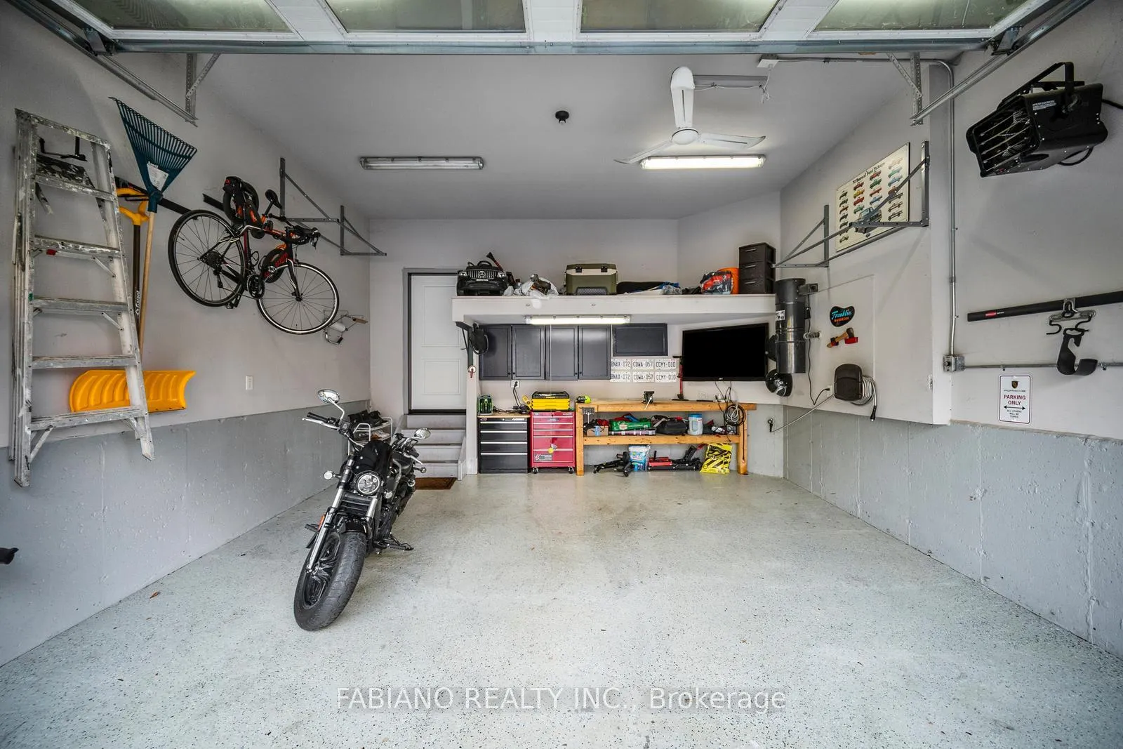 Photo 44 of 127 Via Toscana, Vaughan, Vellore Village — HOMEH
