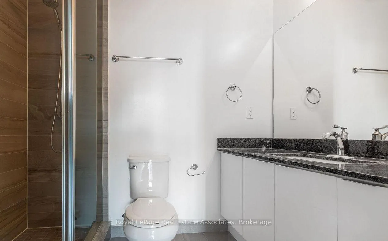 Photo 13 of Unit 3507, 2910 Hwy 7, Vaughan, Concord — HOMEH