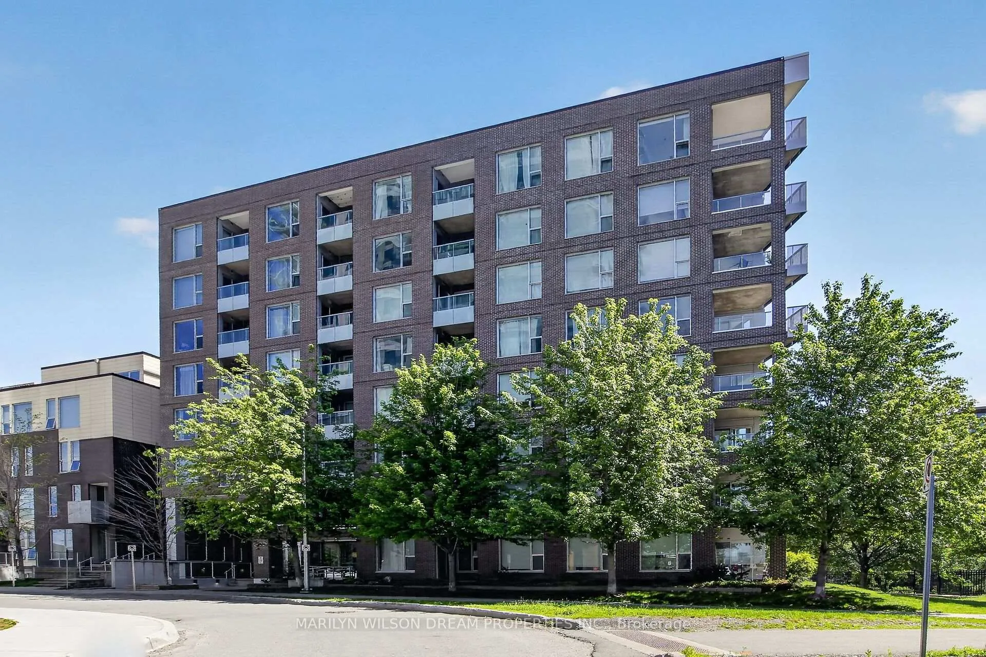 Front of Unit 517, 300C Lett Street
