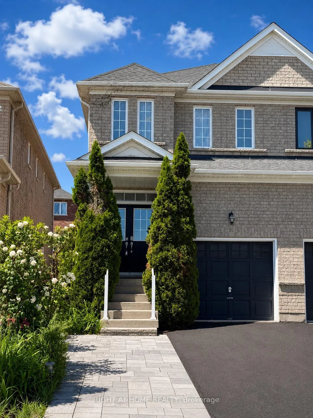 Photo 1 of 20 Spring Arbour Road, Vaughan, Patterson — HOMEH