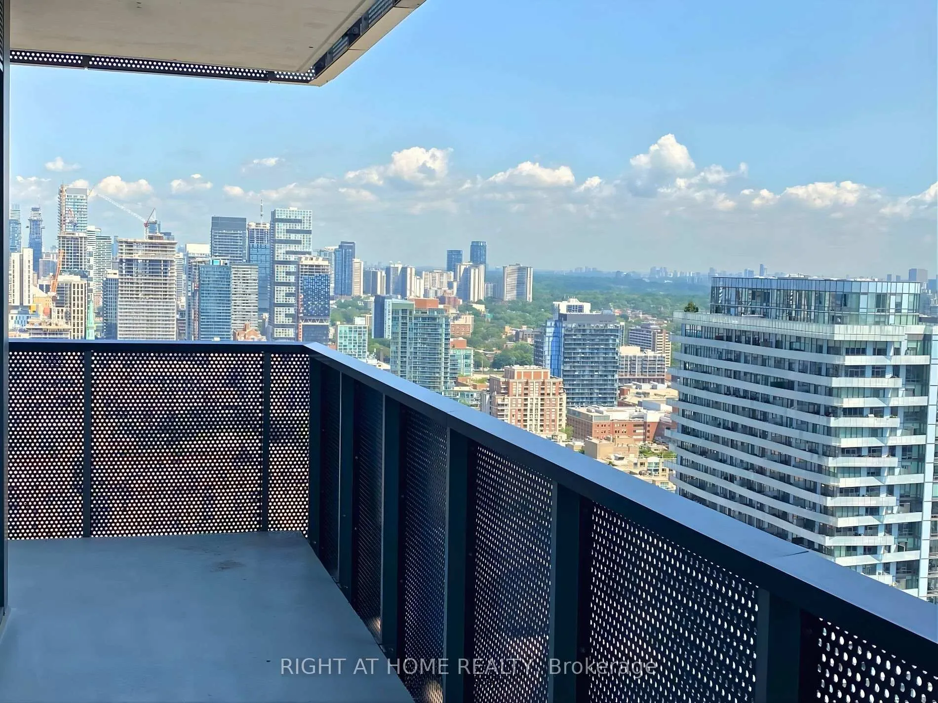 Photo 20 of Unit 4005, 55 Cooper Street, Toronto, Waterfront Communities — HOMEH