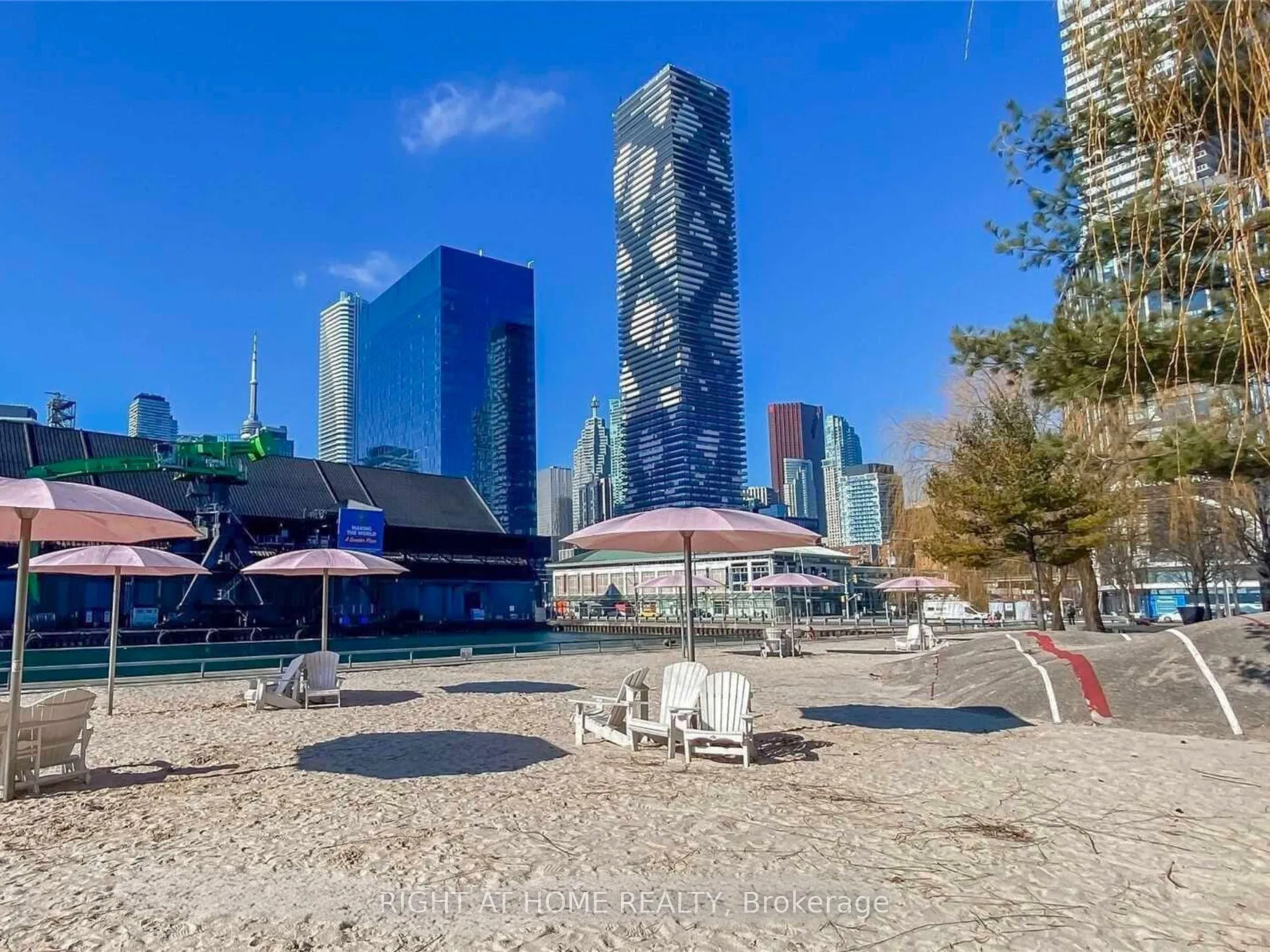 Photo 28 of Unit 4005, 55 Cooper Street, Toronto, Waterfront Communities — HOMEH