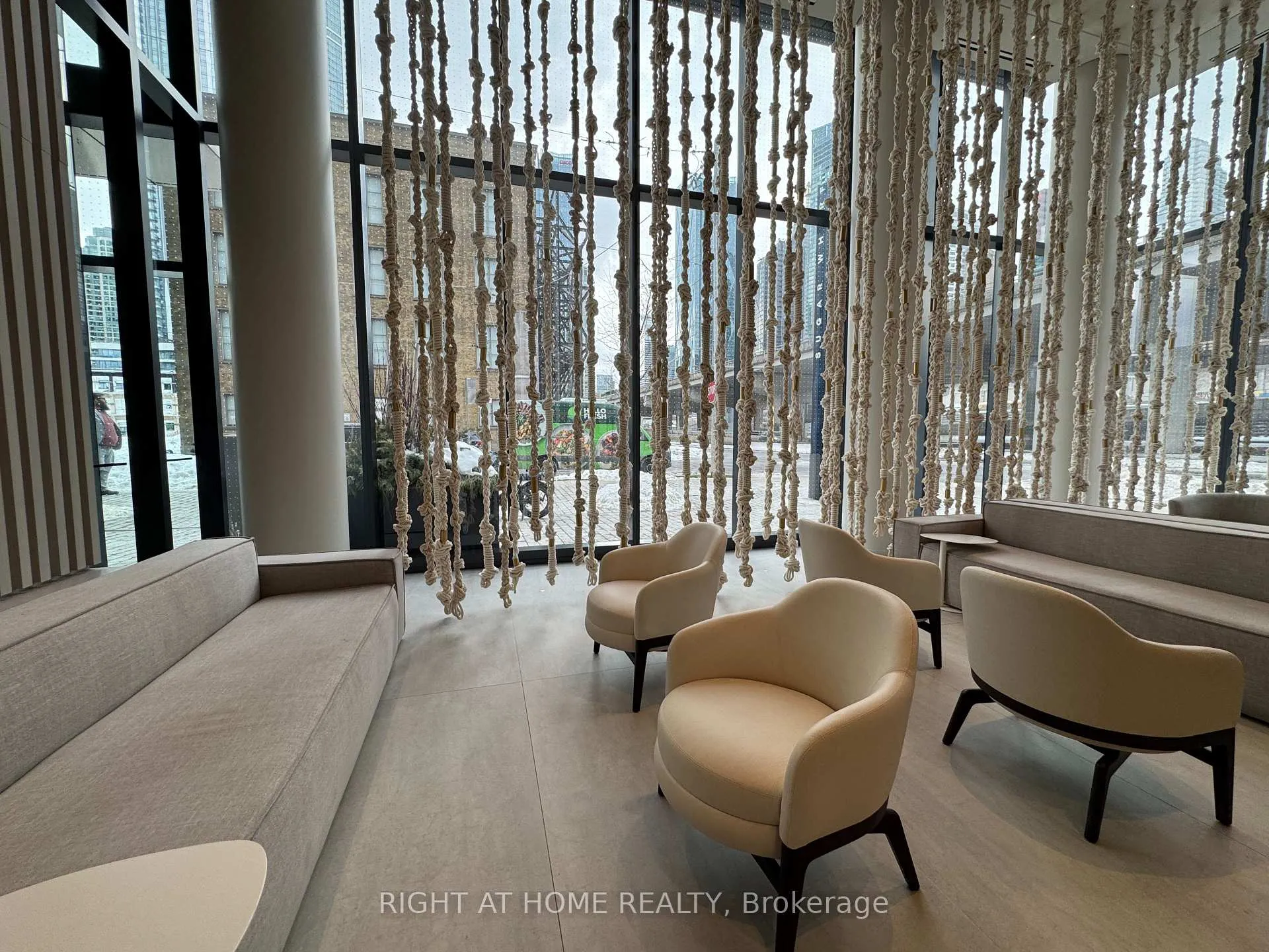 Photo 30 of Unit 4005, 55 Cooper Street, Toronto, Waterfront Communities — HOMEH