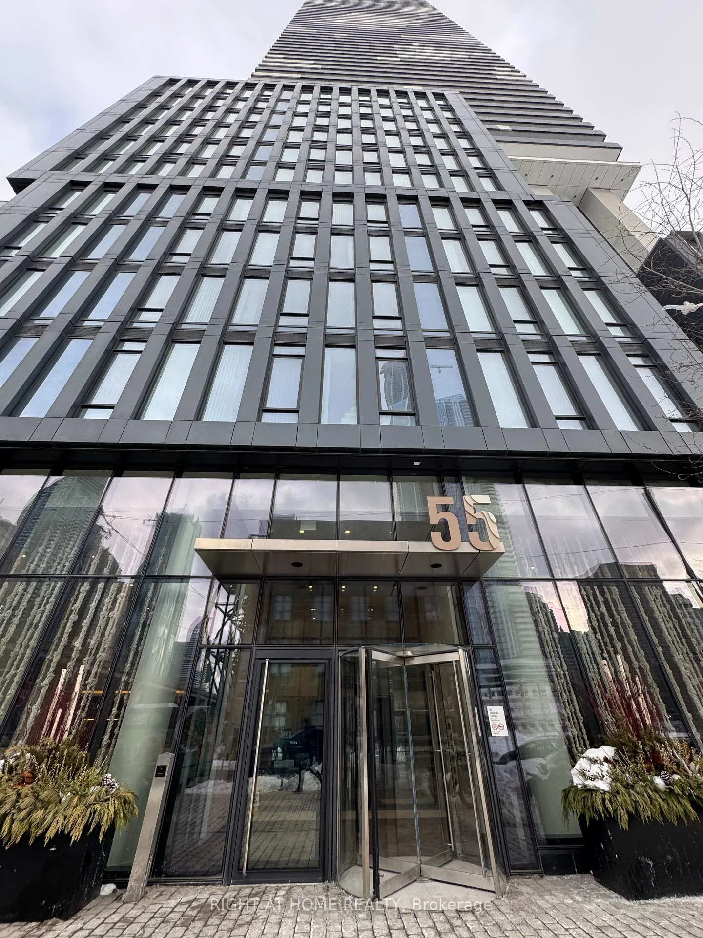Photo 32 of Unit 4005, 55 Cooper Street, Toronto, Waterfront Communities — HOMEH
