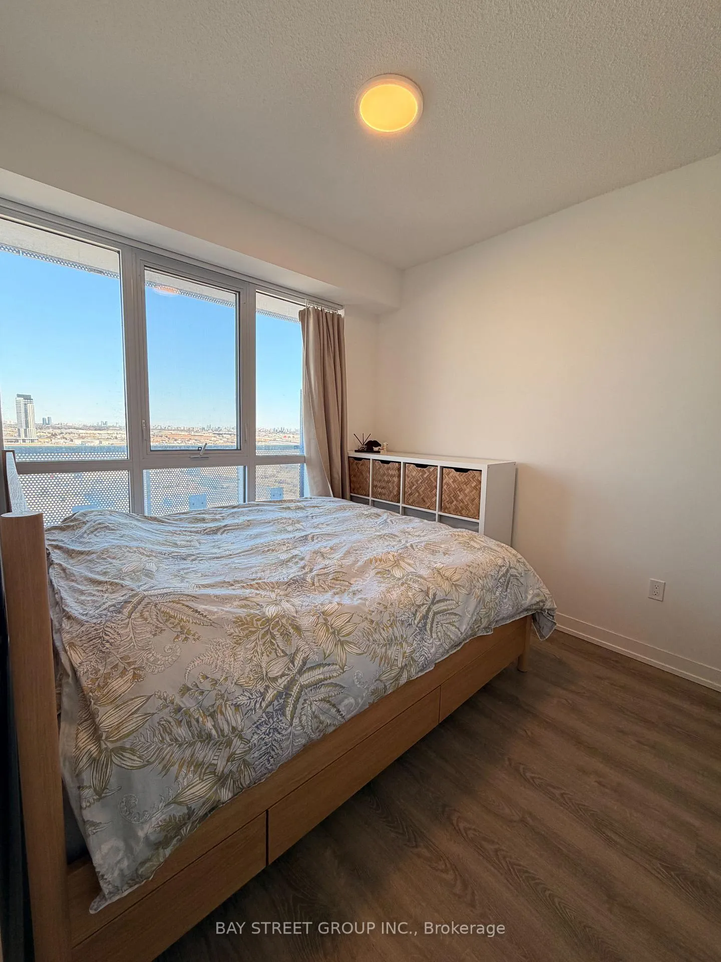 Photo 13 of Unit 1807, 8 Interchange Way, Vaughan, Vaughan Corporate Centre — HOMEH