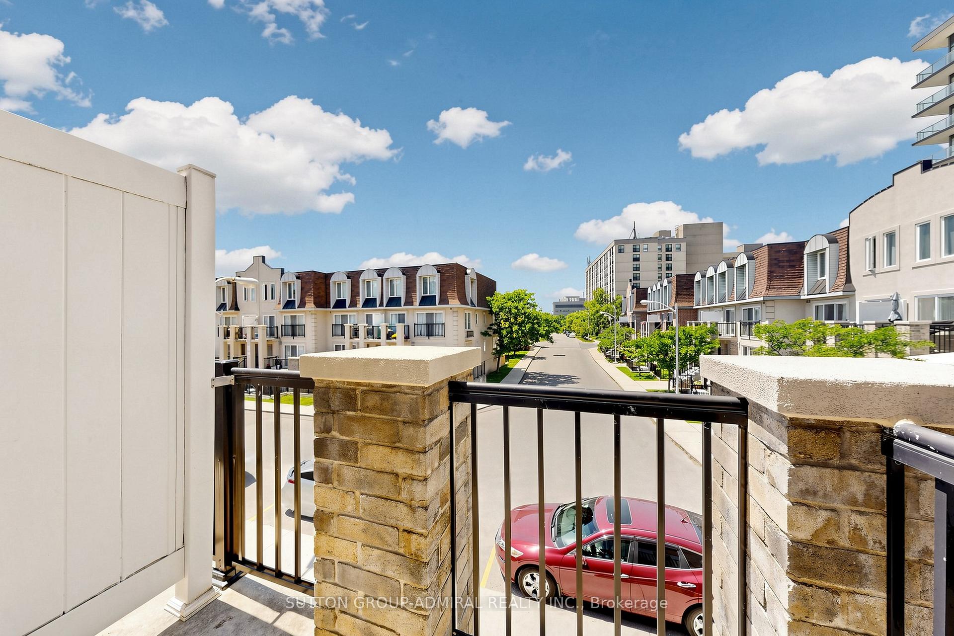 Photo 21 of 115 George Appleton Way, North York, Downsview-Roding-CFB — HOMEH