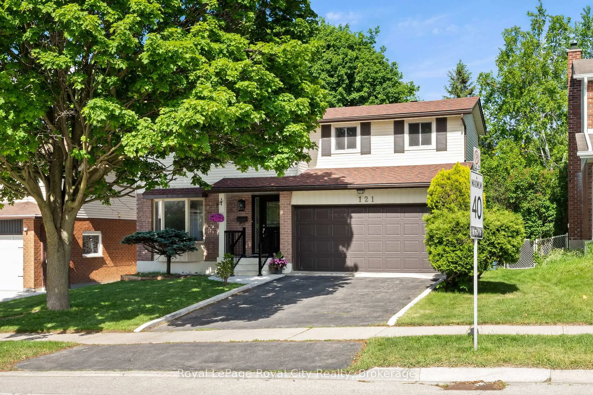 Front of 121 Imperial Road N