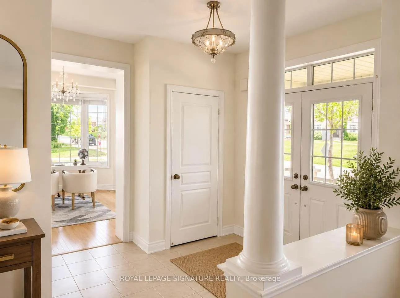 Photo 3 of 45 Pelham Drive, Vaughan, Kleinburg — HOMEH