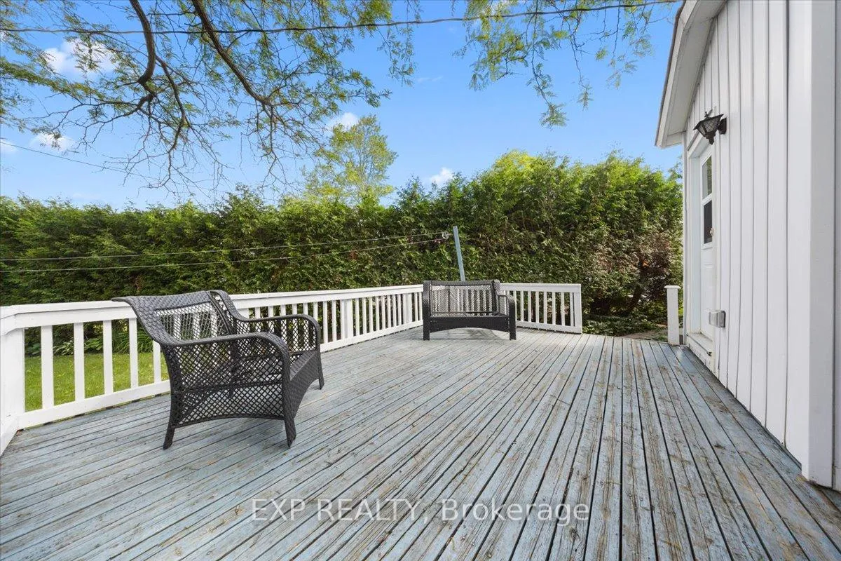 Photo 36 of 2697 Ulster Crescent, Ottawa, Riverside Park — HOMEH