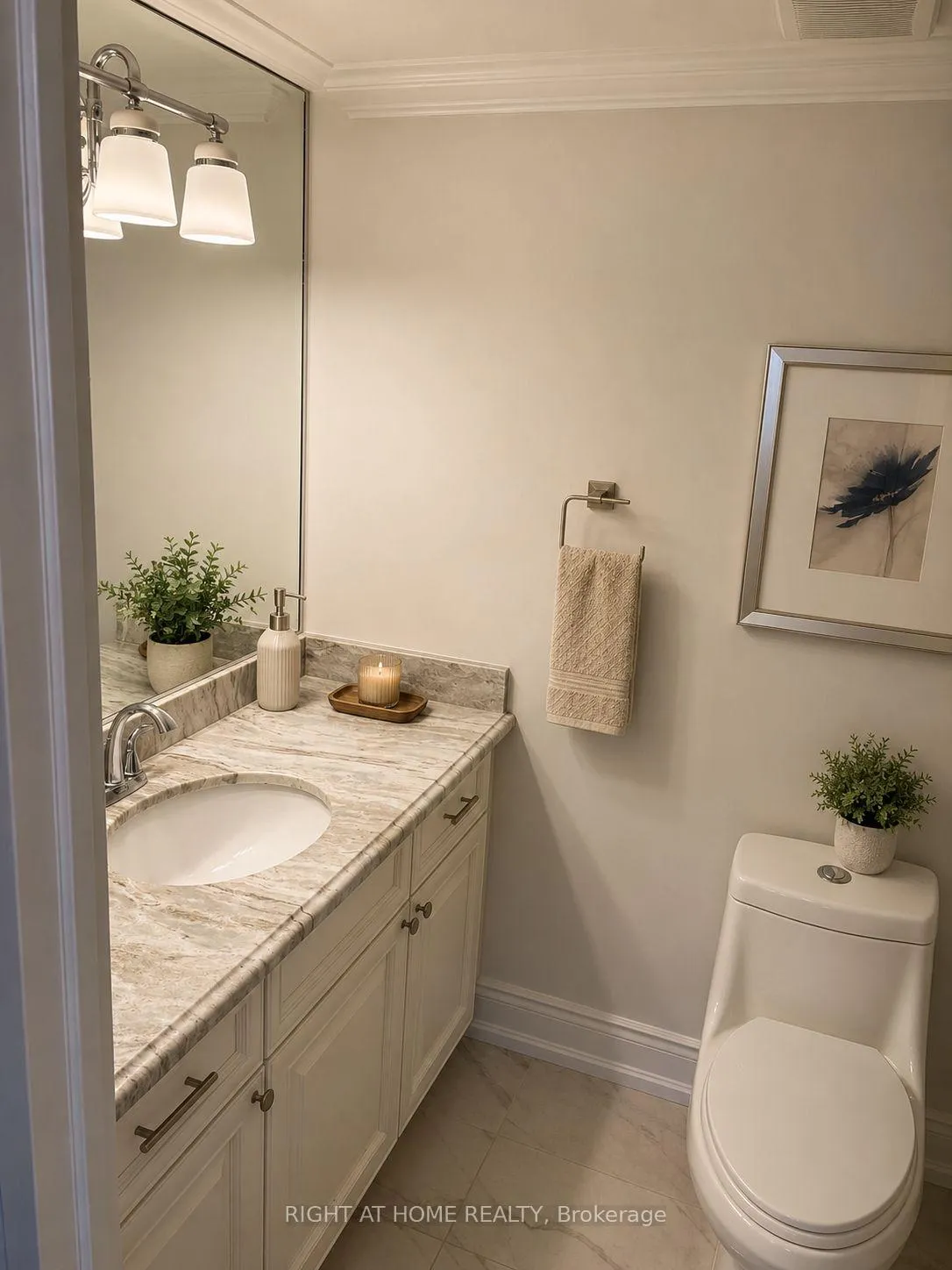 Photo 9 of Unit 412, 333 Clark Avenue W, Vaughan, Crestwood-Springfarm-Yorkhill — HOMEH