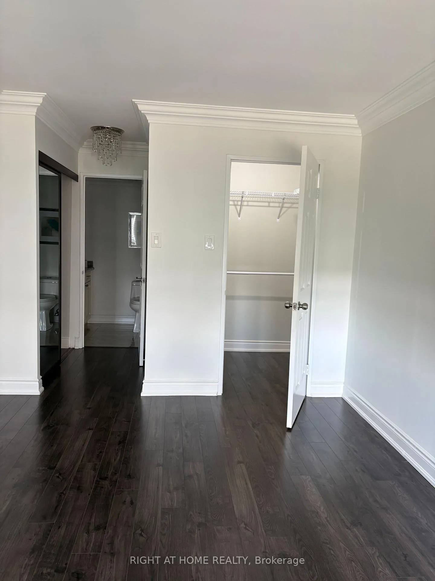 Photo 17 of Unit 412, 333 Clark Avenue W, Vaughan, Crestwood-Springfarm-Yorkhill — HOMEH