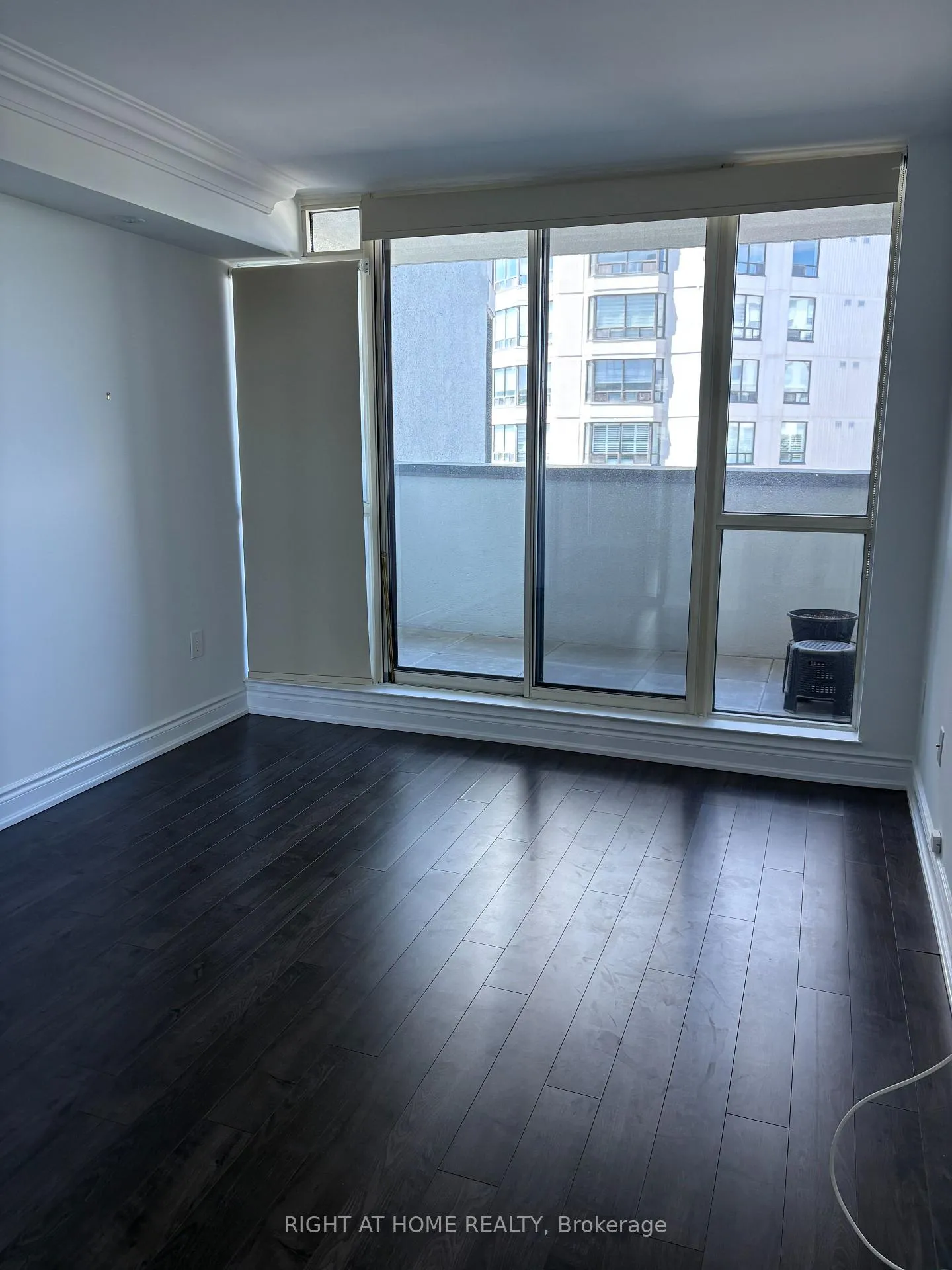 Photo 18 of Unit 412, 333 Clark Avenue W, Vaughan, Crestwood-Springfarm-Yorkhill — HOMEH