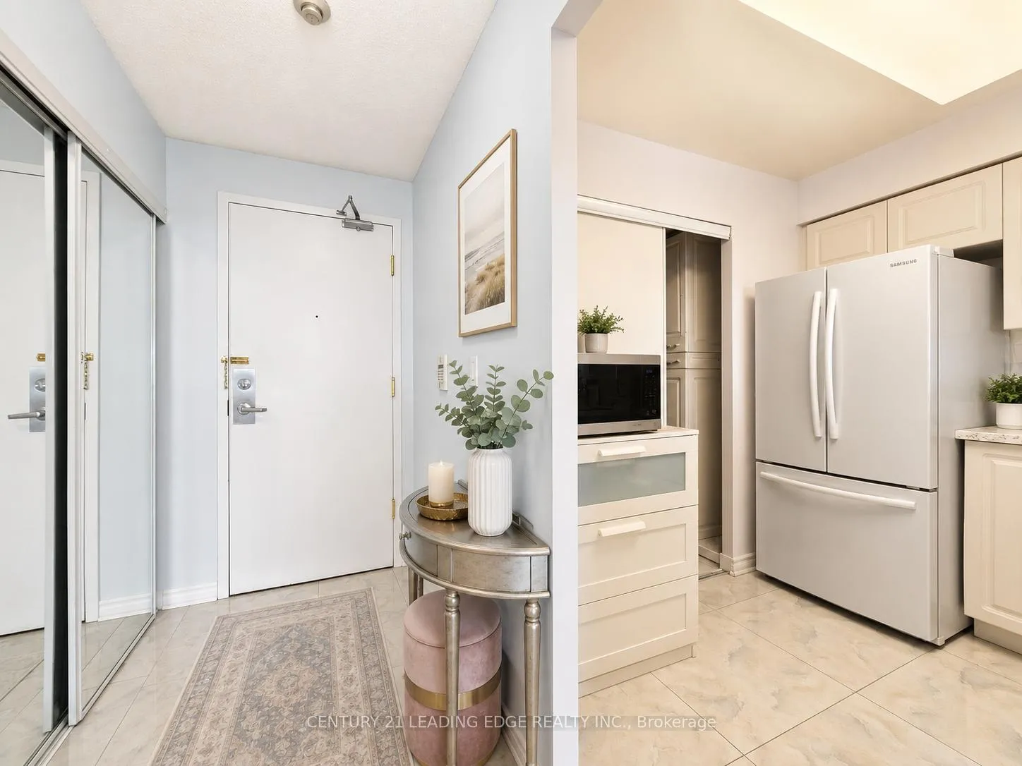 Photo of Unit 2721, 68 Corporate Drive