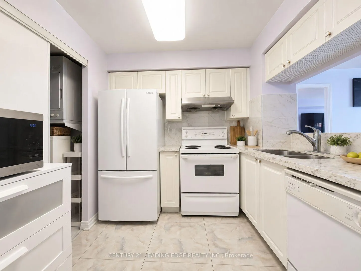 Photo 2 of Unit 2721, 68 Corporate Drive, Scarborough, Woburn — HOMEH