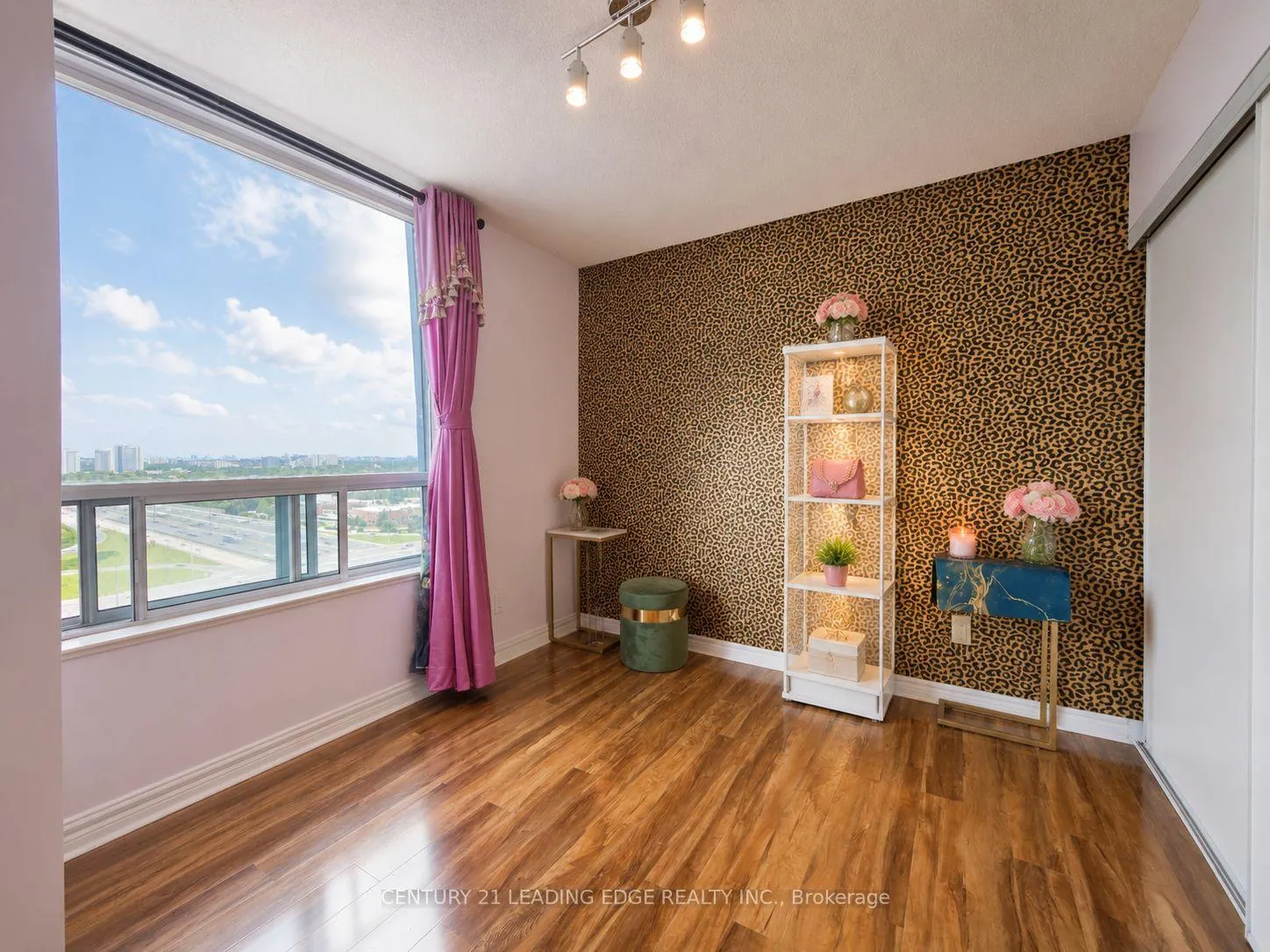 Photo 9 of Unit 2721, 68 Corporate Drive, Scarborough, Woburn — HOMEH
