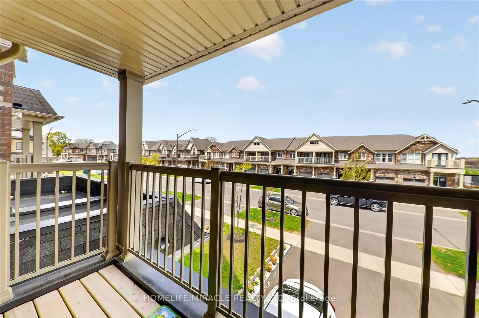 Photo 22 of 73 Sutcliffe Drive, Whitby, Rolling Acres — HOMEH