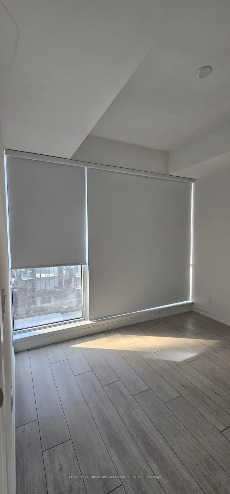 Photo 4 of Unit 1508, 55 Mercer Street, Toronto, Waterfront Communities — HOMEH