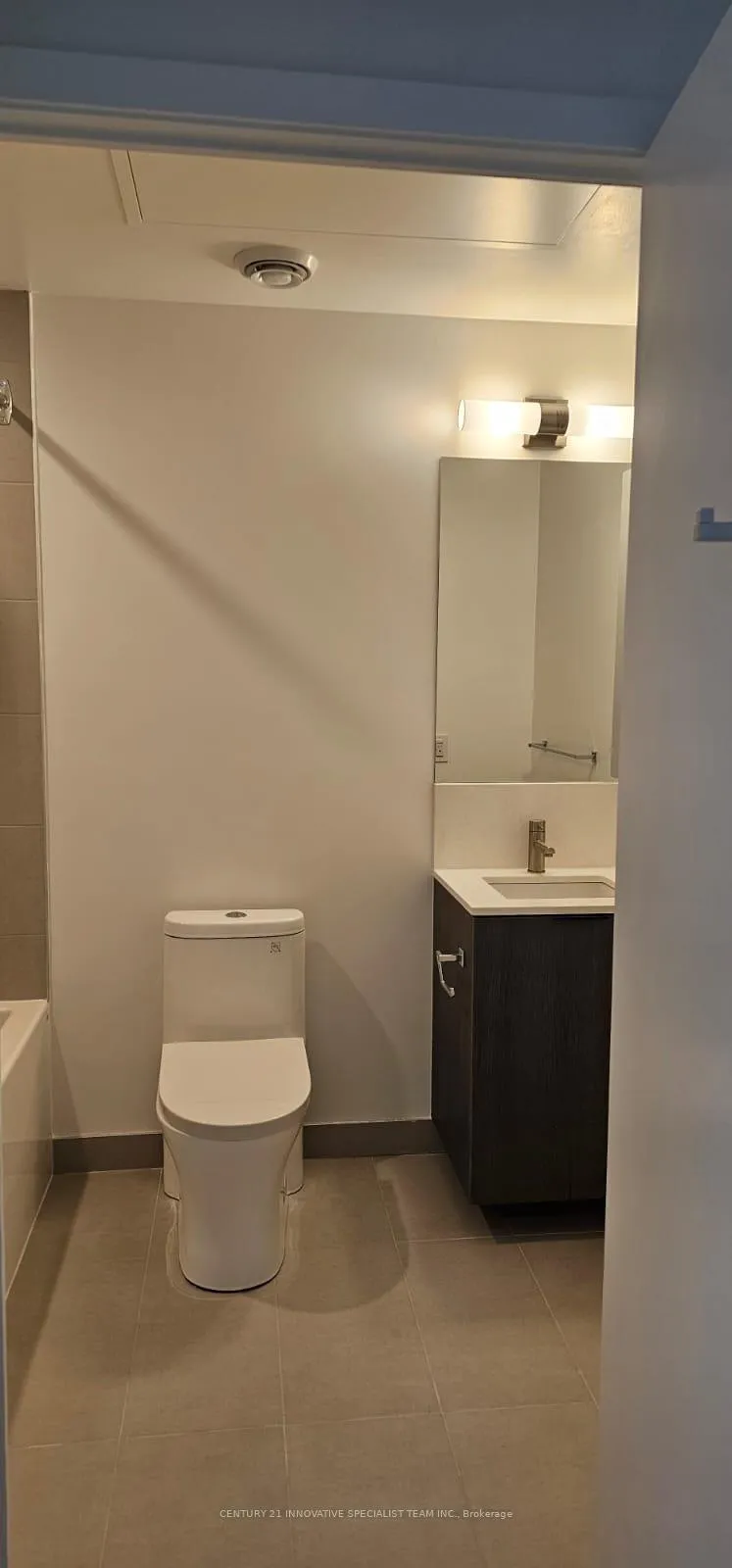 Photo 8 of Unit 1508, 55 Mercer Street, Toronto, Waterfront Communities — HOMEH