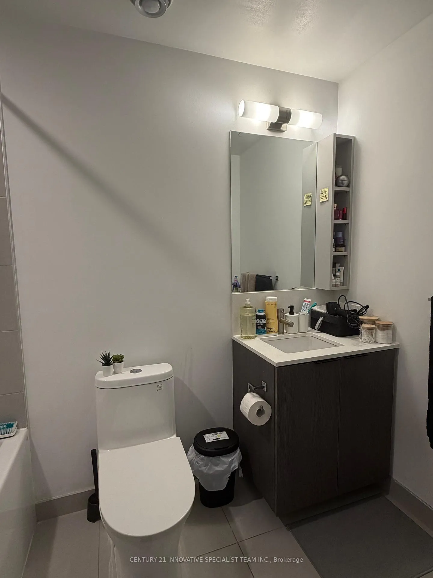Photo 19 of Unit 1508, 55 Mercer Street, Toronto, Waterfront Communities — HOMEH